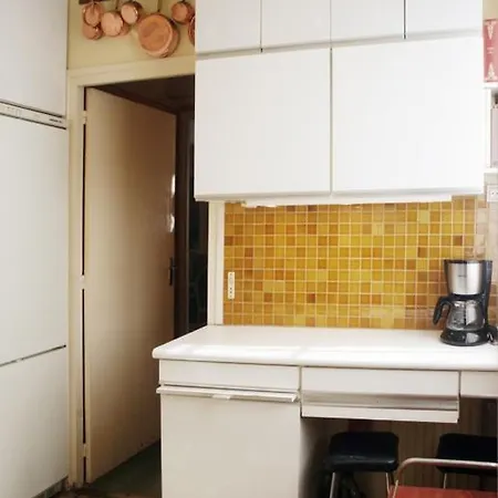 Apartamento Trocadero - 4 Adults *